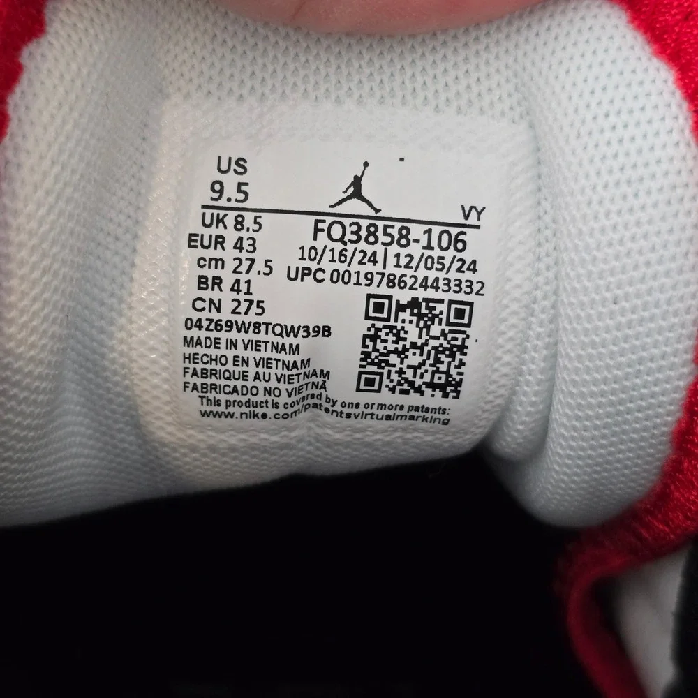 Jordan Heir Series PF Bloodline Mens Basketball Shoes FQ3858-106 9.5‎ NWOB
